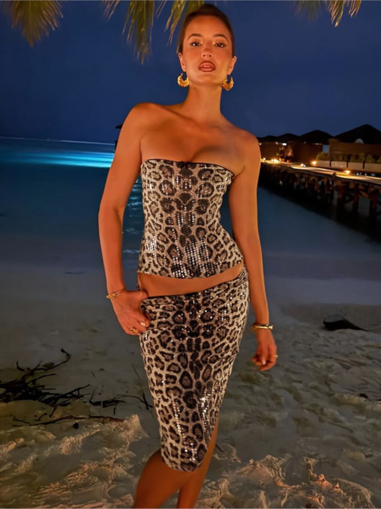 Woman 2 Piece Set Outfit Sexy  - Strapless Bra Backless 评论和价格